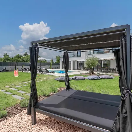Holiday home Villa 78 *